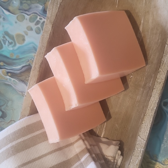 Hand Crafted SWEET ORANGE CHILI PEPPER GOATS MILK SOAP Handmade Natural Soap - Picture 6 of 10